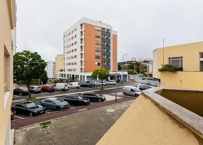 Lisbon Vibes - Monsanto House